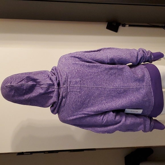 🎄5/$30🎄NWT Natalie Hoodie - Picture 4 of 7